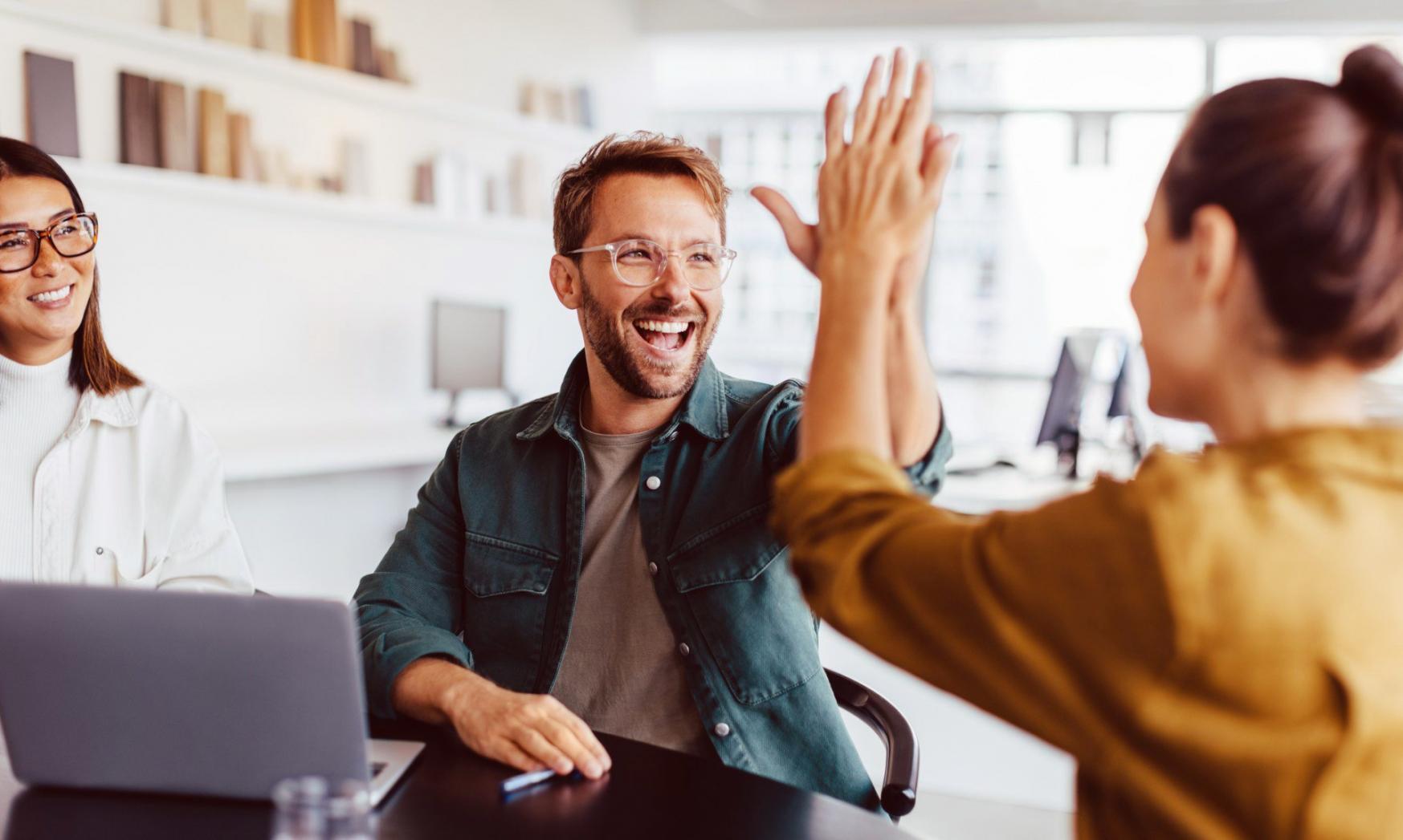 Moderne digitale Lernumgebung mit interaktiven Elementen